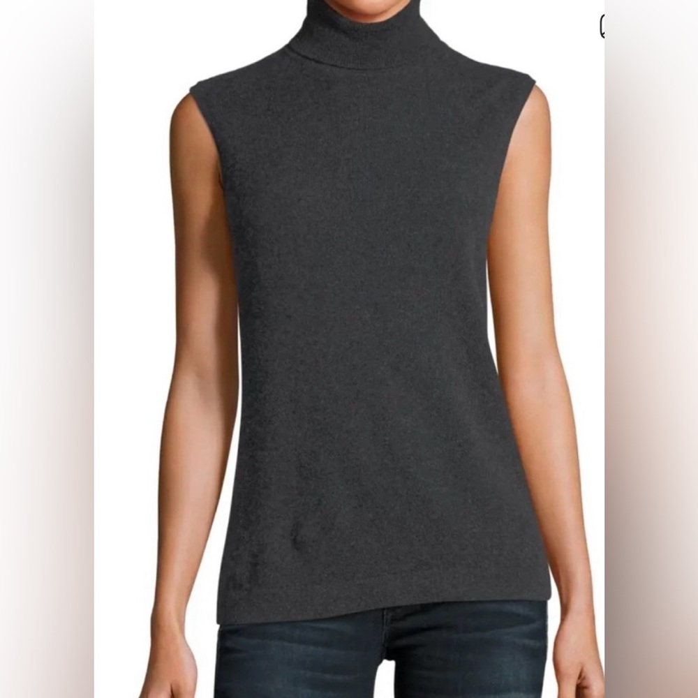 NWT Neiman Marcus cashmere turtleneck sweater